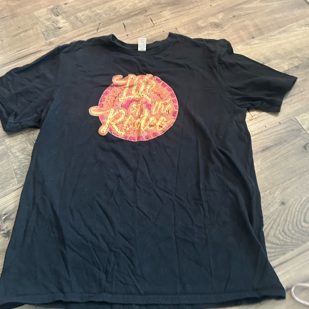 Life of The Rodeo Tee size Large